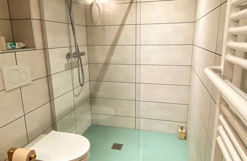 Entremont House | Double bed and breakfast with garden and mountain