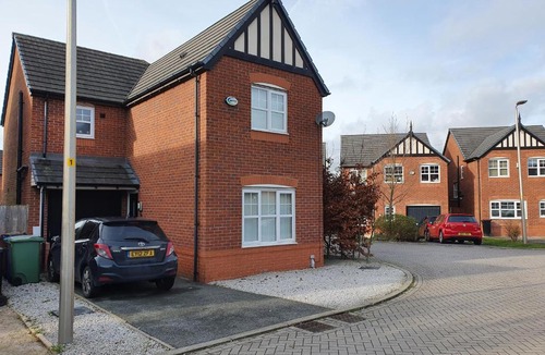 Cheadle House | Double bedroom in Cheadle