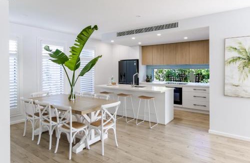 Dromana House | Double Delight