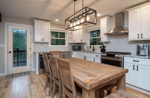 Killington House | Double Dipper - Upper Unit by Killington Vacation Rentals