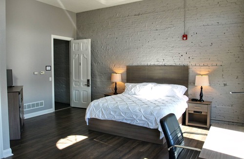 Washington House | Double Ensuite at Cornerstone Inn