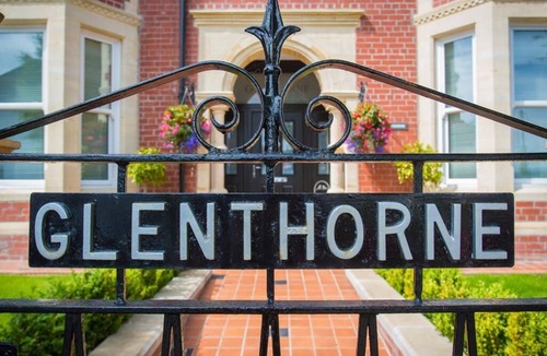 Park Apartment | Double-Ensuite-Studio 1 Sofabed Dwynwen Studio