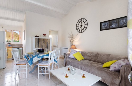 Olonne-sur-Mer Cottage | Double Gîte 3 and 4 with Private Terraces and Wi-Fi