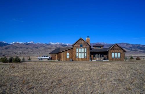 Pray House | Double MM Ranch