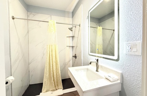McCord Hotel | Double N Motel