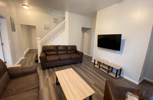 Oneonta Apartment | Double Play Apt 2 - All Star Baseball Rentals