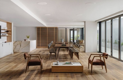 Tenderloin House | Double Queen at The LINE San Francisco