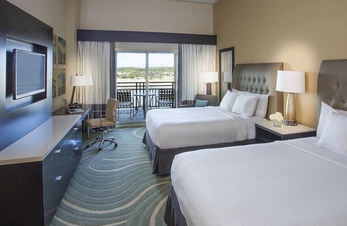 Lakeway Hotel | Double Queen with Balcony and Lakeview at Lakeway Resort & Spa | 4 Units