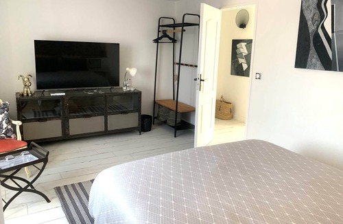 Allegre Les Fumades Other | Double room Hermès and Alice