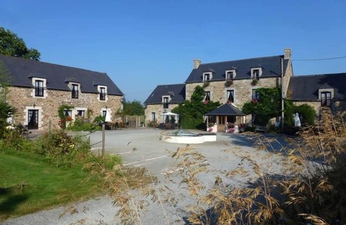 Les Champs-Geraux House | Double room-Standard-Private Bathroom