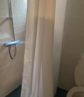 Elm Park House | Double room in a shared house