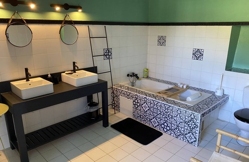 Pino Bed & Breakfast | Double room in stone house