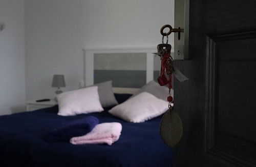 Marans House | Double Room "Oléron" - garden view