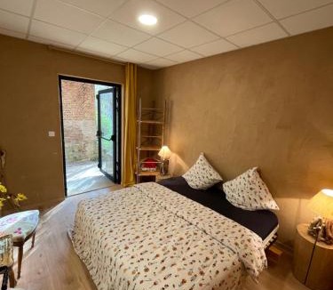 Beaugies-sous-Bois Bed & Breakfast | Double room on farm (La ferme du Tao)