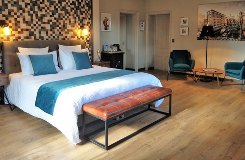 Labruguiere House | Double room-Oversized-Ensuite with Shower-Park view