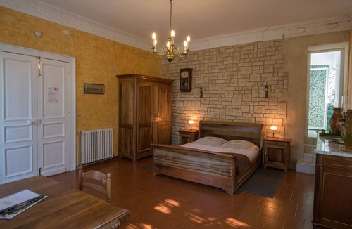 Saint-Affrique House | Double room-Premium-Ensuite with Shower-2