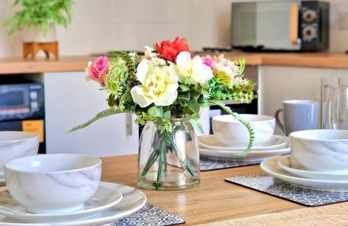 Burnley House | Double room Standard Ensuite