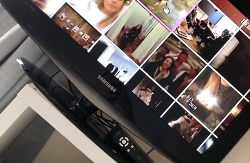 Mawneys House | Double room with a small kitchen