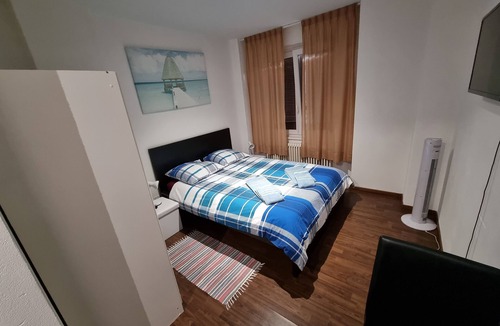 Minusio Bed & Breakfast | Double Room with Air Conditioning Del Ponte Break