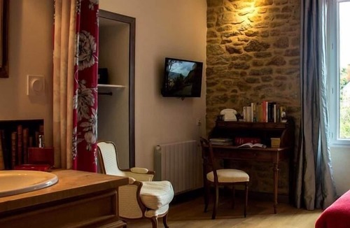 Tocqueville House | Double Room with Bathroom