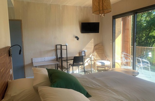 Gemil Bed & Breakfast | Double room with balcony.