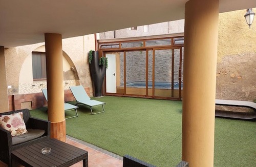 Munebrega Apartment | Double room with hydromassage bathtub 80