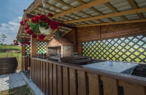 Rakovica Apartment | Double room with Terrace and Pool