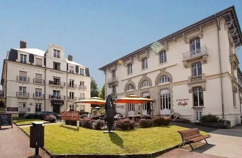 Luxeuil-les-Bains Apartment | Double studio 2 persons