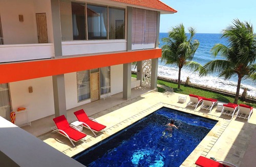 Bondalem Apartment | Double, twin Room in 11-bedroom beachfront compound