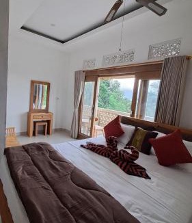 Tumbu Village Bed & Breakfast | Double view point sibetan