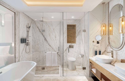 Ciputat Hotel | DoubleTree by Hilton Jakarta Bintaro Jaya