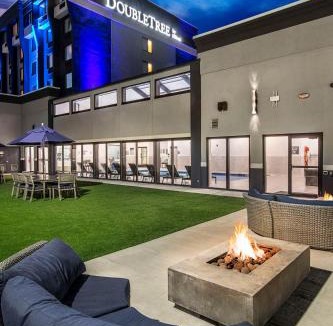 Cranbury Hotel | DoubleTree by Hilton Monroe Township Cranbury