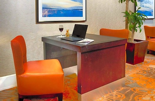 Norwalk Hotel | DoubleTree by Hilton Norwalk