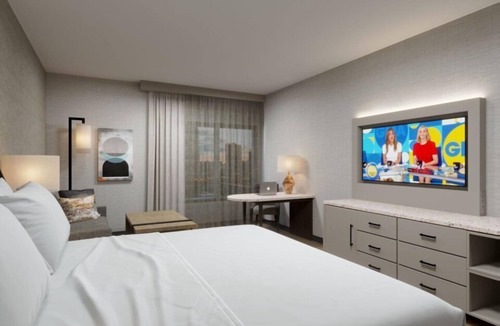 Milford Hotel | DoubleTree by Hilton Boston - Milford