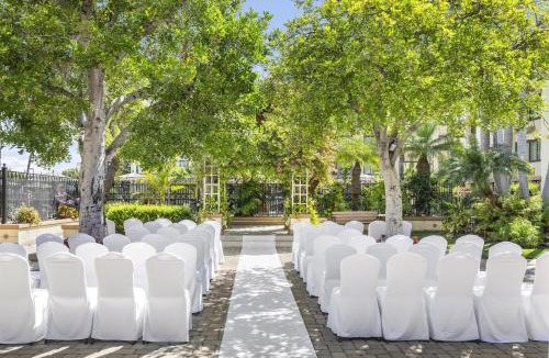 Buena Park Hotel | Doubletree by Hilton Buena Park
