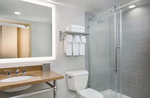 Mount Saint Joseph Hotel | DoubleTree by Hilton Cincinnati Airport