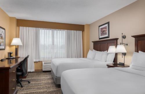 Mount Saint Joseph Hotel | DoubleTree by Hilton Cincinnati Airport