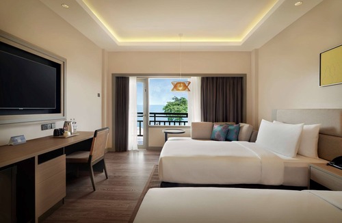 Lumut Resort | DoubleTree by Hilton Damai Laut Resort