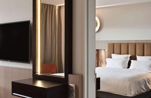 Porte Des Alpes - Mi Plaine - Manissieux Hotel | DoubleTree by Hilton Lyon Eurexpo & Spa