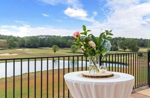 Front Royal Hotel | Doubletree By Hilton Front Royal Blue Ridge Shadows
