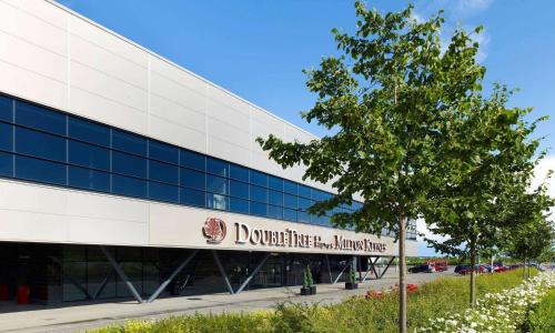 Bletchley Hotel | DoubleTree By Hilton Milton Keynes