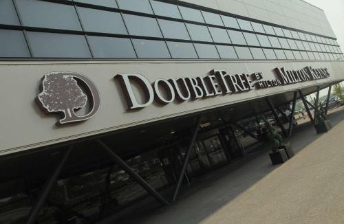 Bletchley Hotel | DoubleTree By Hilton Milton Keynes