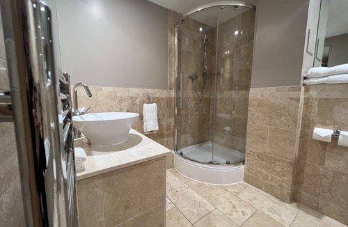 Bletchley Hotel | DoubleTree by Hilton Milton Keynes