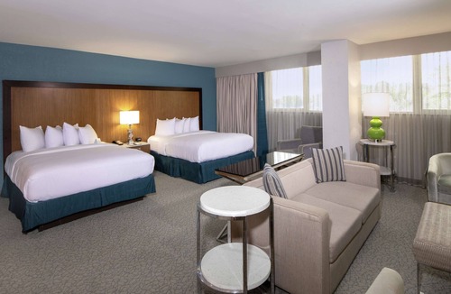 Northside Hotel | DoubleTree by Hilton Hotel Jacksonville Airport