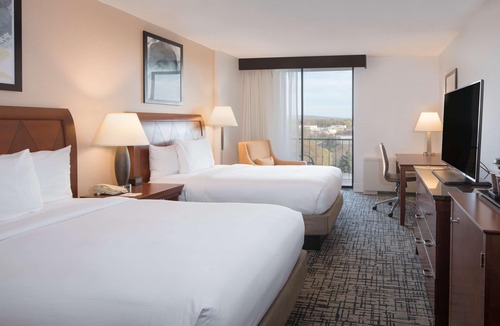 East Syracuse Hotel | DoubleTree by Hilton Hotel Syracuse