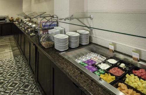 Talleyville Hotel | DoubleTree by Hilton Hotel Wilmington