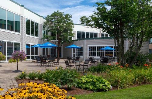 Burlington Hotel | DoubleTree by Hilton Hotel Burlington Vermont