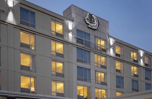 Dorchester Hotel | DoubleTree by Hilton Hotel Boston Bayside
