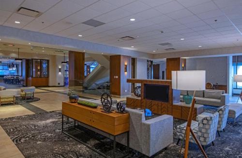 Regina Hotel | DoubleTree by Hilton Hotel & Conference Centre Regina