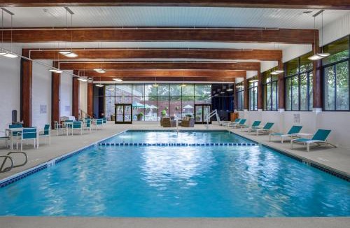 Northeast Park Hill Hotel | DoubleTree by Hilton Hotel Denver